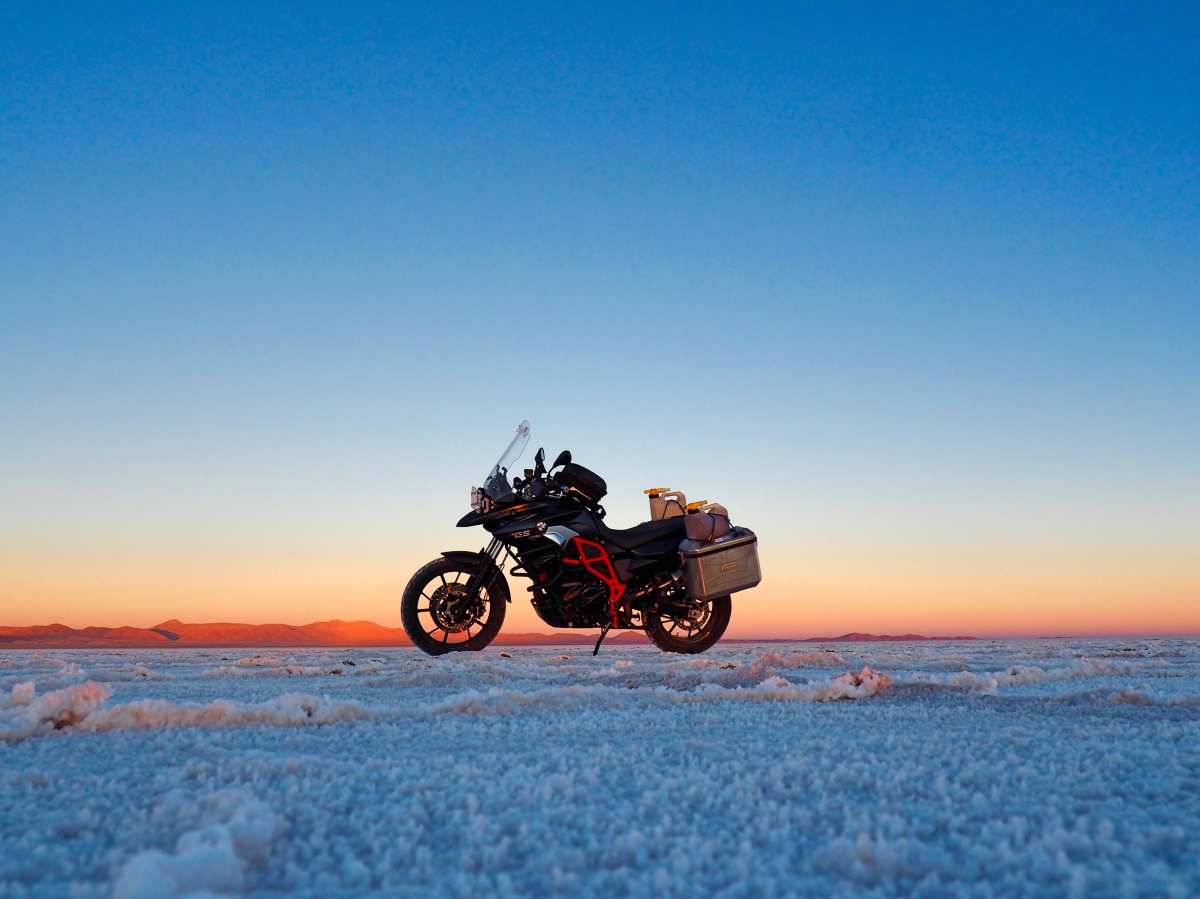 It is getting dark in the Salar de Uyuni in Bolivia