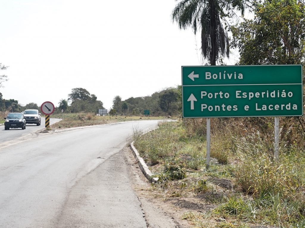 How to cross the border between Caceres and San Matias - A Guide